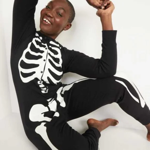 New womens XSP Old Navy Halloween skeleton one piece pajamas glow in the dark - Picture 5 of 6